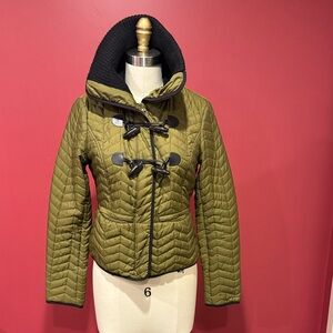 Cartonnier Olive Quilted Puffer Jacket with Black Accents